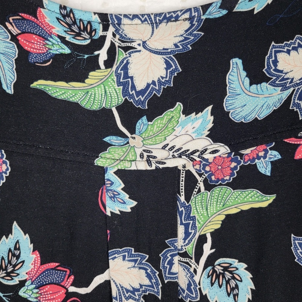 Philosophy Floral Top Women's Plus Size 2X Dark Floral Boho Peasant Soft Stretch - Picture 8 of 8